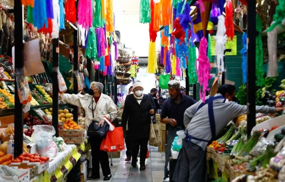 Gobierno de Querétaro pide a los visitantes no bajar la guardia durante las fiestas de fin de año