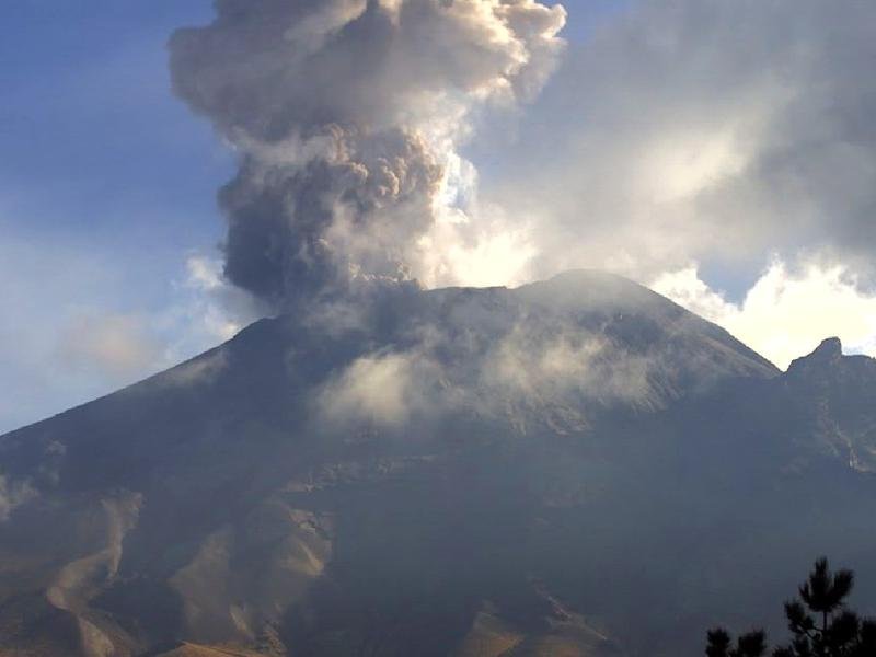 Popocatépetl baja su nivel de tremor a menos de mil minutos